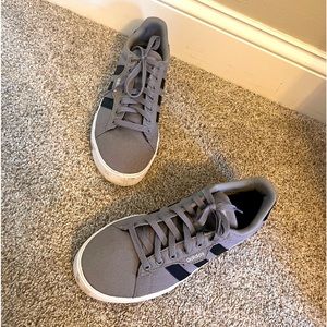 Lace-up Adidas Canvas Sneakers - size 7